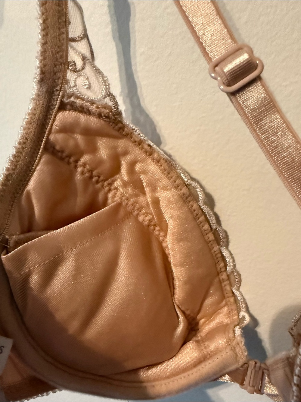 Victoria's Secret Nude Embroidered T-Back Padded Underwire Bra - Picture 8 of 13